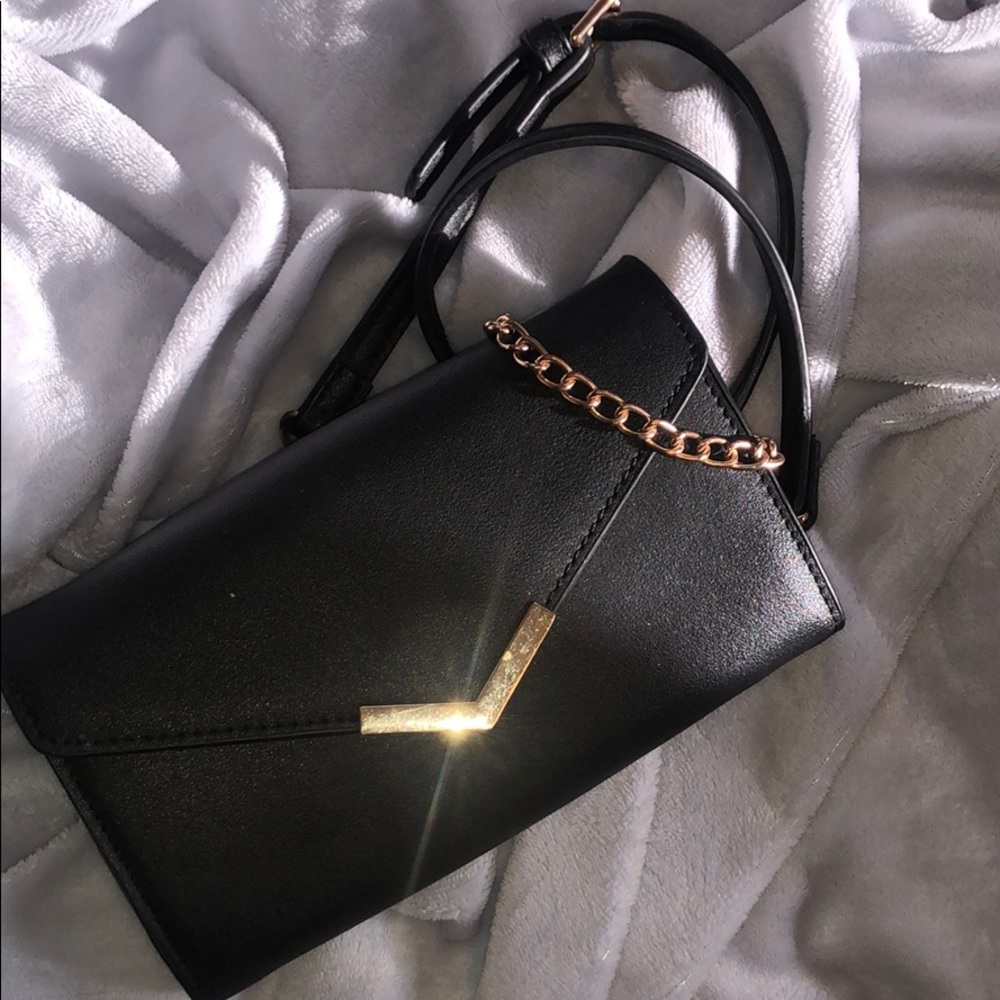 Crossbody